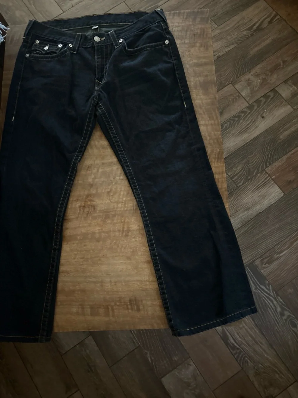 True religion- Classic bootcut Straight Fit